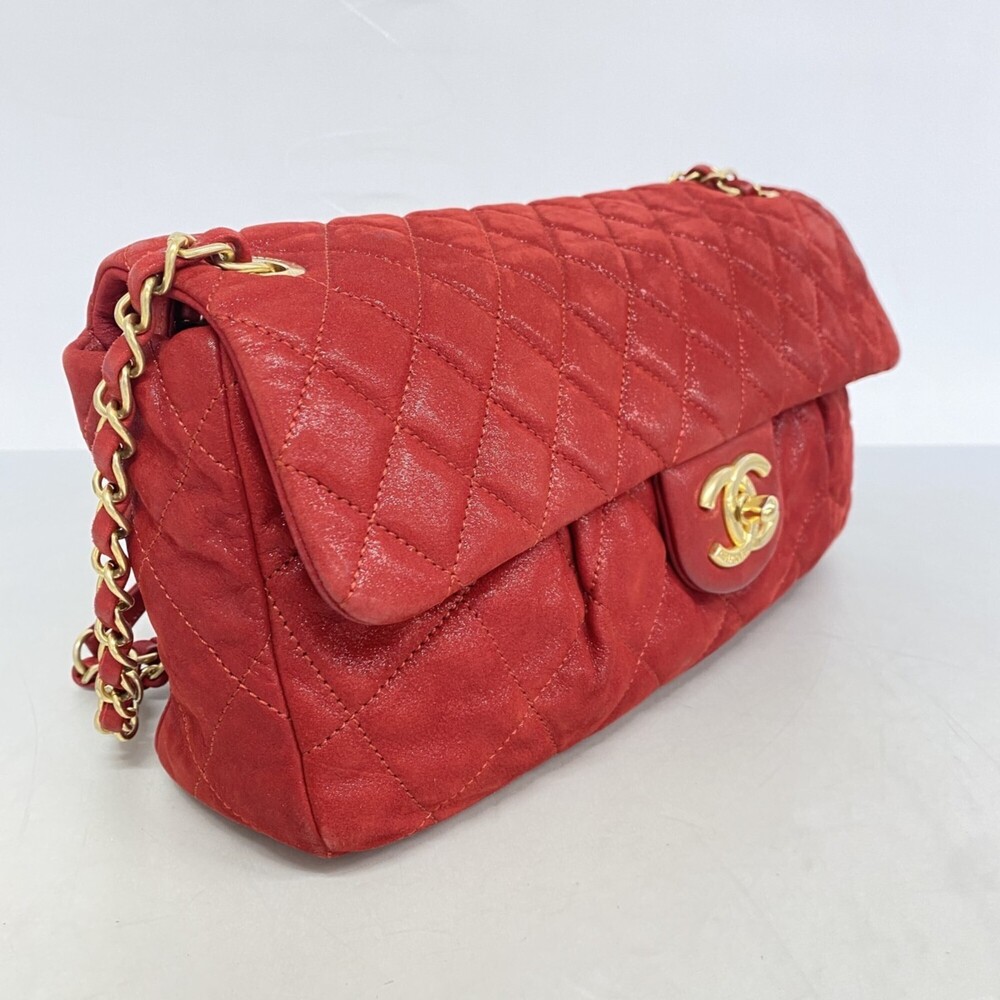 CHANEL Red Leather Shoulder Bag - Picture 2 of 13